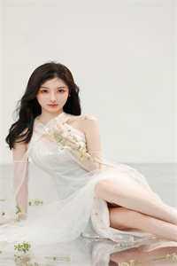 畅读佳作穿书被读心,炮灰家族因我改命