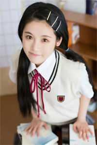 穿越九州成废材?她一口气召唤十万猛兽短篇小说