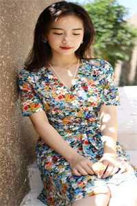 完整文本活成前任白月光后,她桃花朵朵开