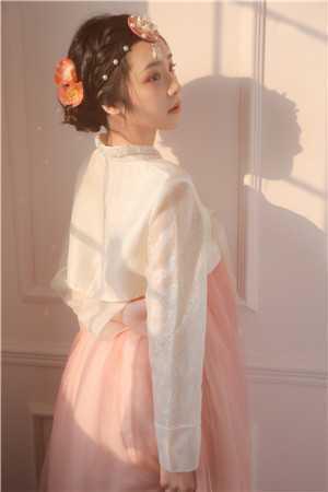 女神师姐宠我上天宝藏现已上架