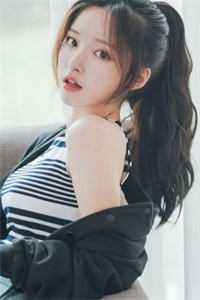 穿越七零,成了大佬的小娇妻