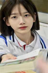 穿书后,修仙大佬要死我回绝了