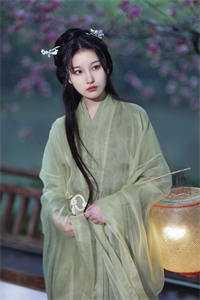 开局被斩首,狄仁杰发来组队邀请